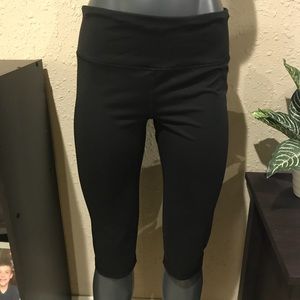 VSX cropped yoga capris